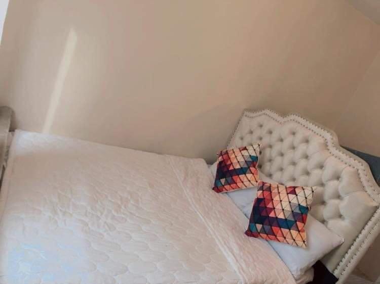 8 Spatial Condominium Davao Екстер'єр фото